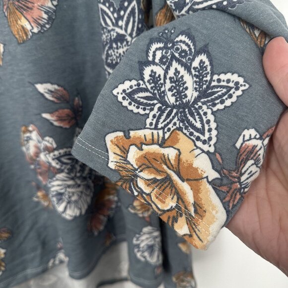 Bobeau Women's Floral‎ Blouse size 1X - Picture 4 of 6